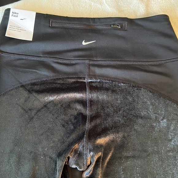 BNWT - Nike Air Leggings - Picture 4 of 6